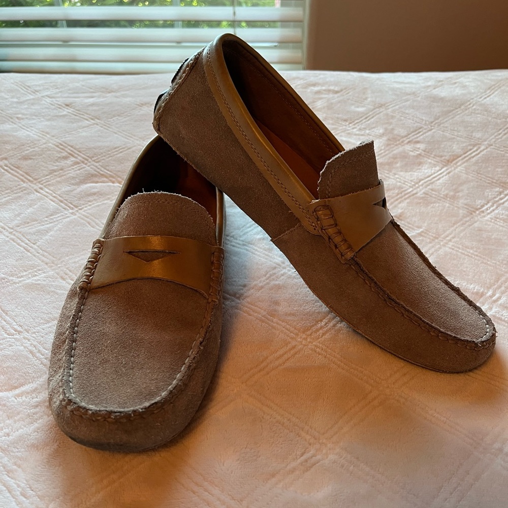 Banana Republic Suede leather driver/slip on loafer